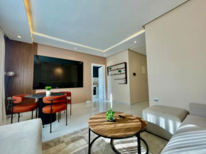 Charming Large Suite & 2 Balcony - Downtown Beach